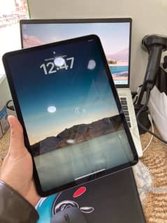 ipad pro 11inch M1 chip 128GB