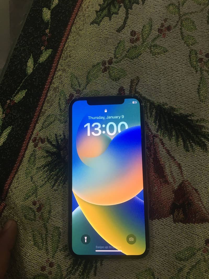 Apple iPhone X 3