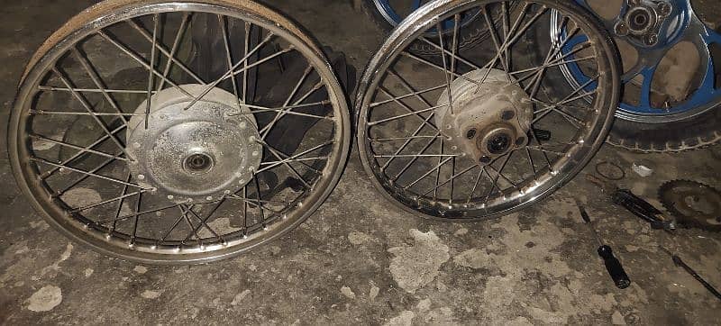 Honda 125 k rims hai mukamal hub k shat 5