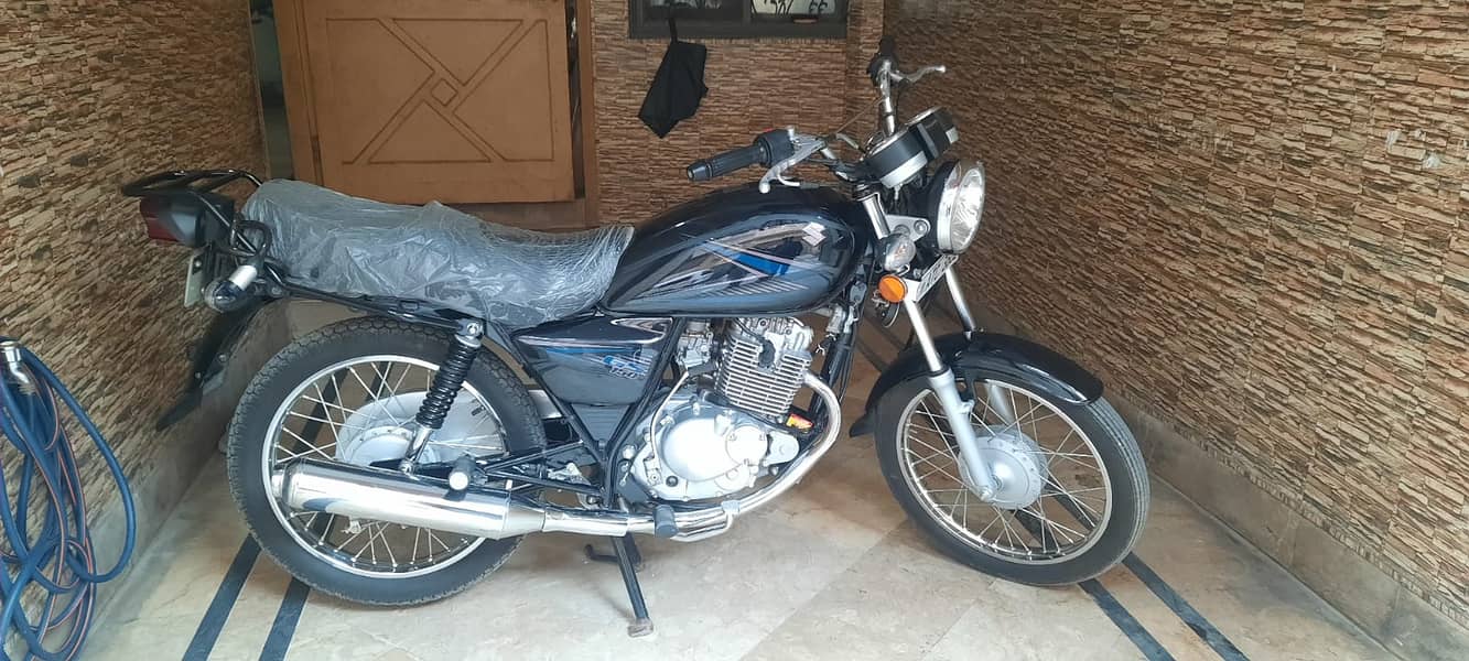 Suzuki GS-150 2023 |Suzuki in bikes| GS-150 2023 9