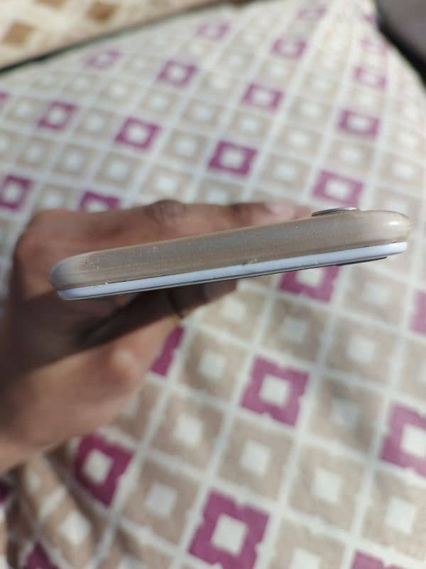 OPPO A83 (with box & charger) 4