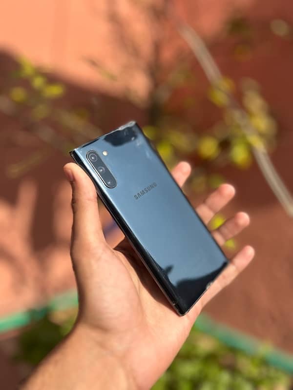 Sumsang note 10 0