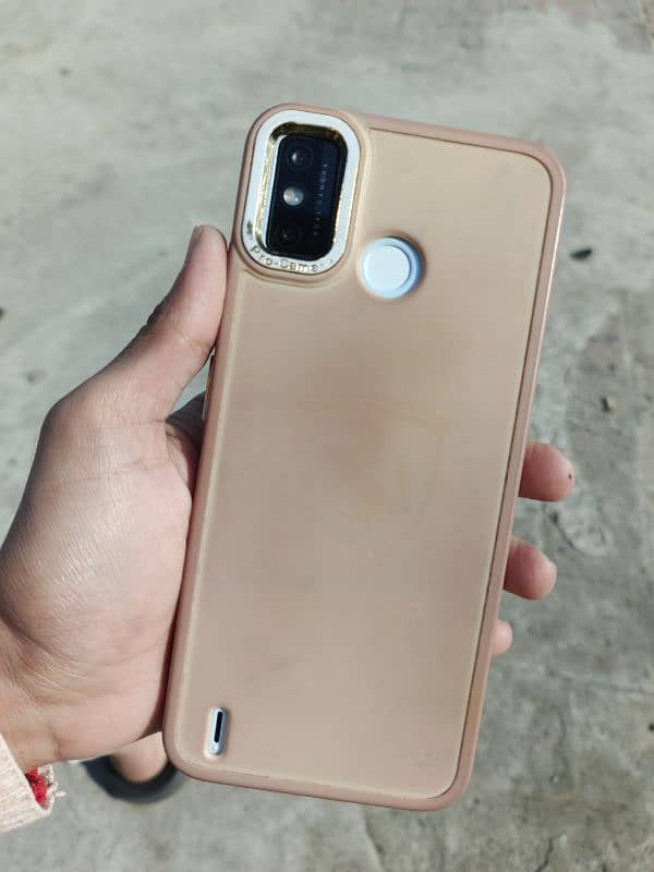 Tecno Spark 6 Go 7