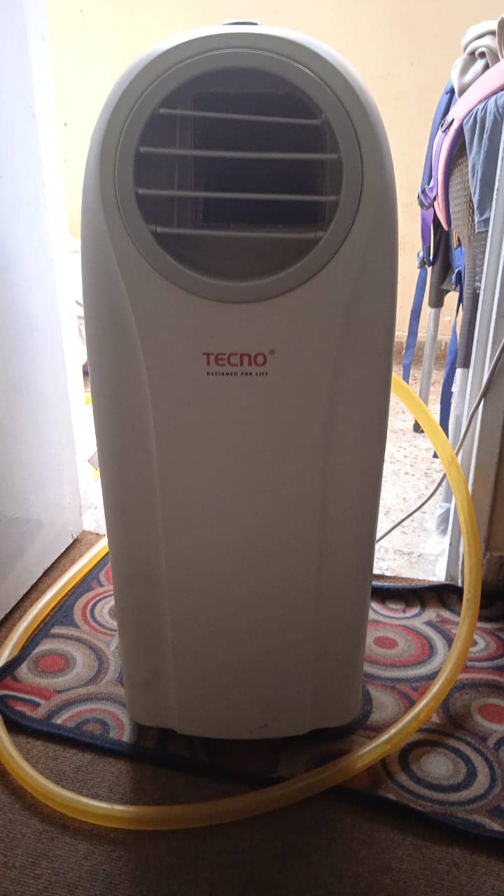 TECNO (TEC-7676) Movable Ac 1