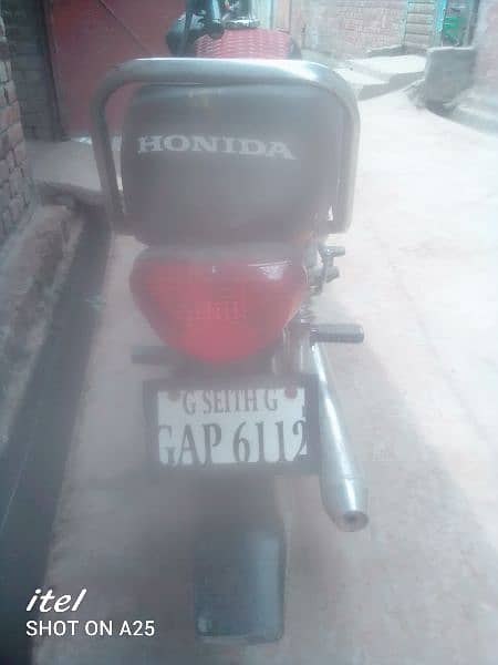 saylkota sabryal mor 47000 hazar mudal 2013  Honda cd70 2