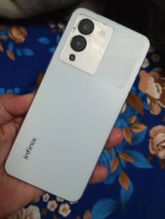 Infinix Note 12