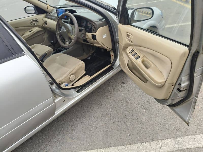 Nissan Sunny 2005 4