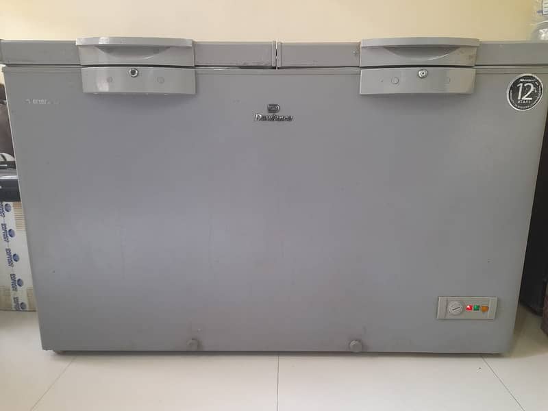 Dawlance Deep Freezer in Good Condition 2