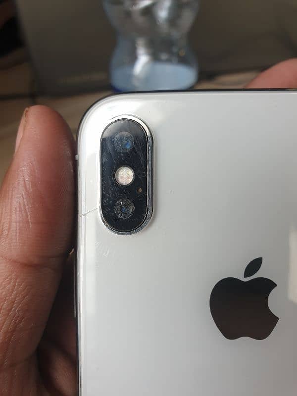 iPhone x 64 gb Non PTA 4