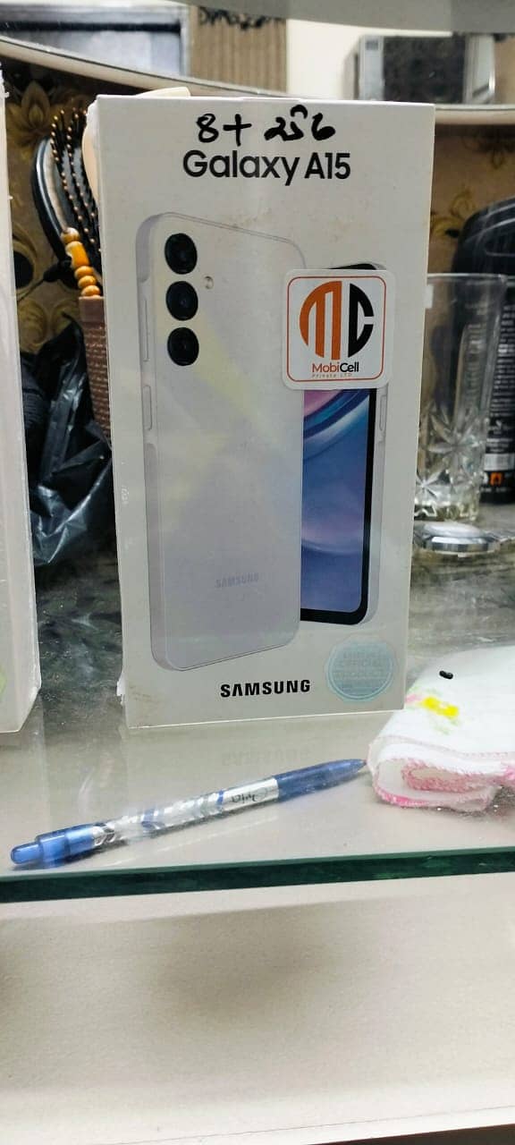 Samsung A15 8gb+256gb White colour 2