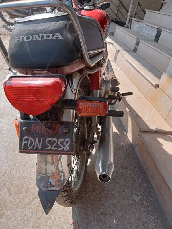 Honda CD 70 2008 3