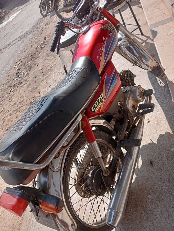 Honda CD 70 2008 4