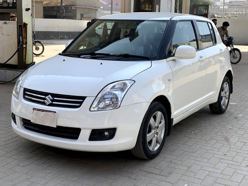 SUZUKI SWIFT 2011 1.3 DX 1