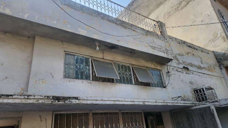 Old Constructed Single Story House for Sale in N Block, Samanabad 0