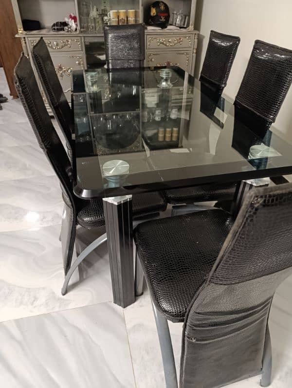 dinning table for sale with Six chair 0