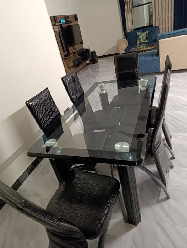 dinning table for sale with Six chair 2