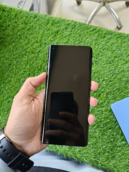 Oppo reno 5 pro 5G 1