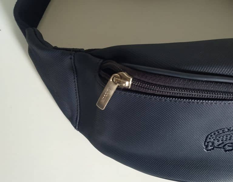 original Lacoste fanny pack/ waist bag/ belt bag 2