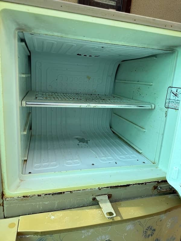 Dawlance refrigerator 2