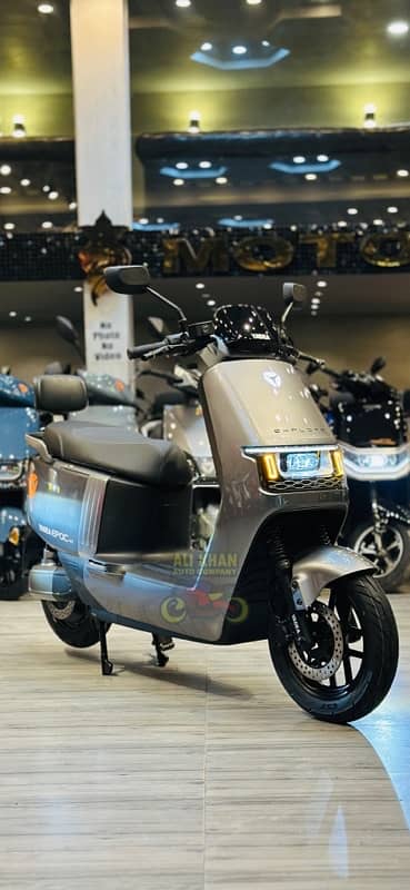 YADEA EPOC RUBIN G5 T5 M3 SCOOTY SCOOTER EZ MALE FEMALE ADULTS BOYS 5