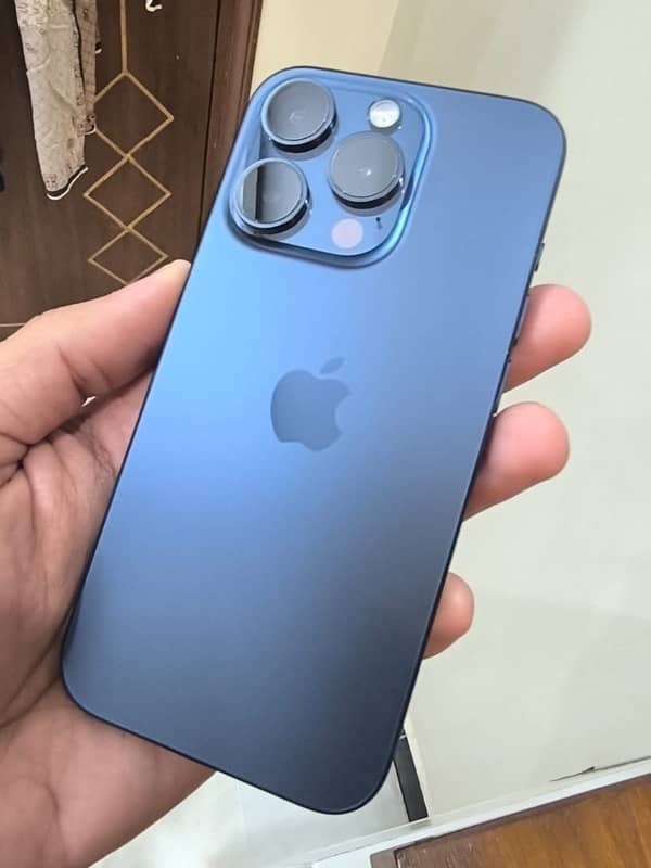 iphone 15 pro 256 gb blue colour pta approved 0