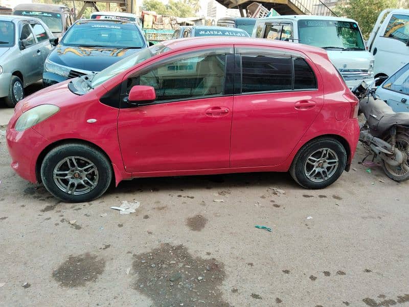 Toyota Vitz 2007 3