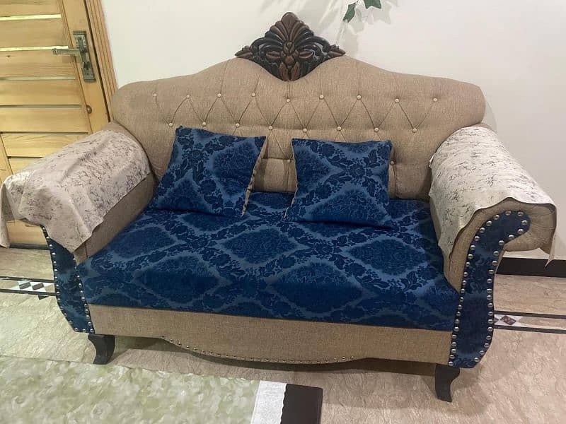 7 seeter sofa for sale 2