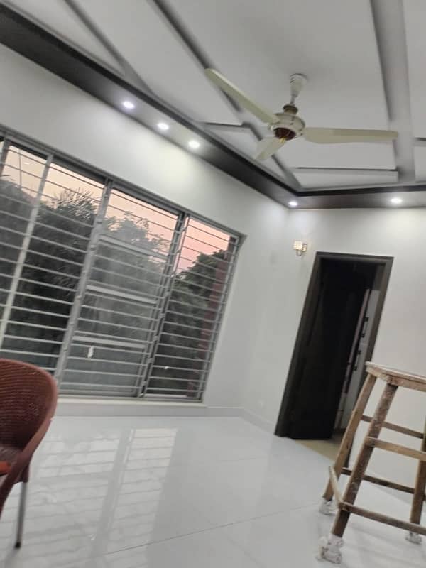 1 Kanal Full hous for rent wat solar system installed Pcsir society ph2 3