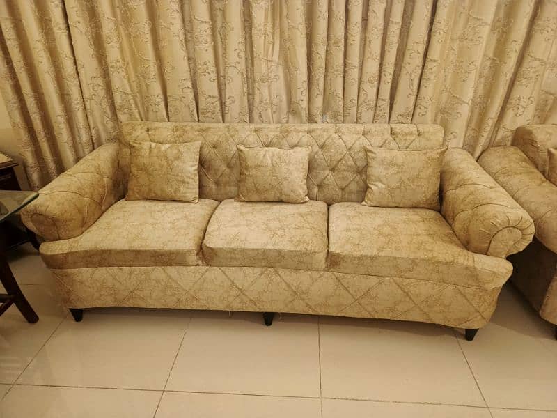 7 seater sofa set 0