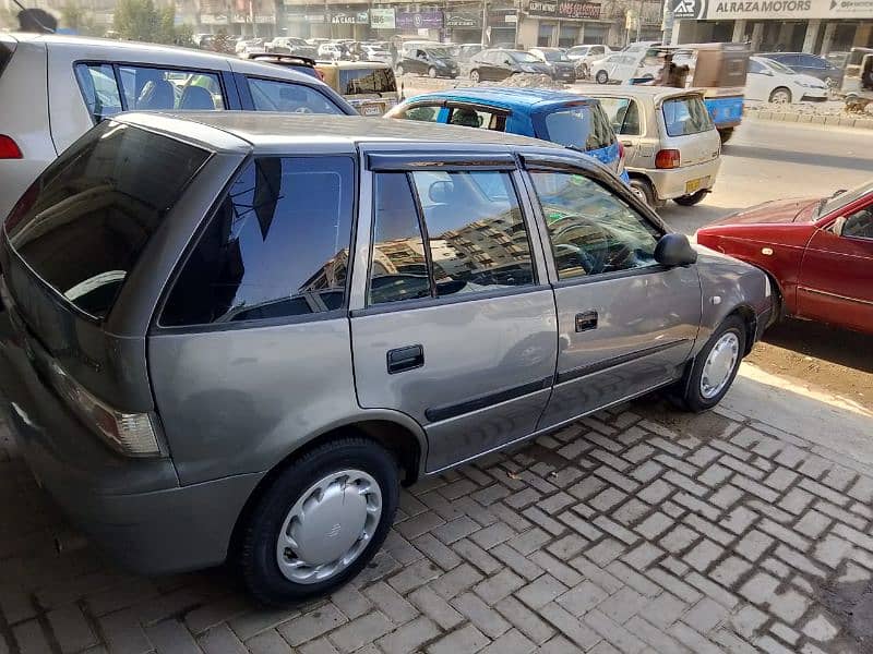 Suzuki Cultus 2015 4