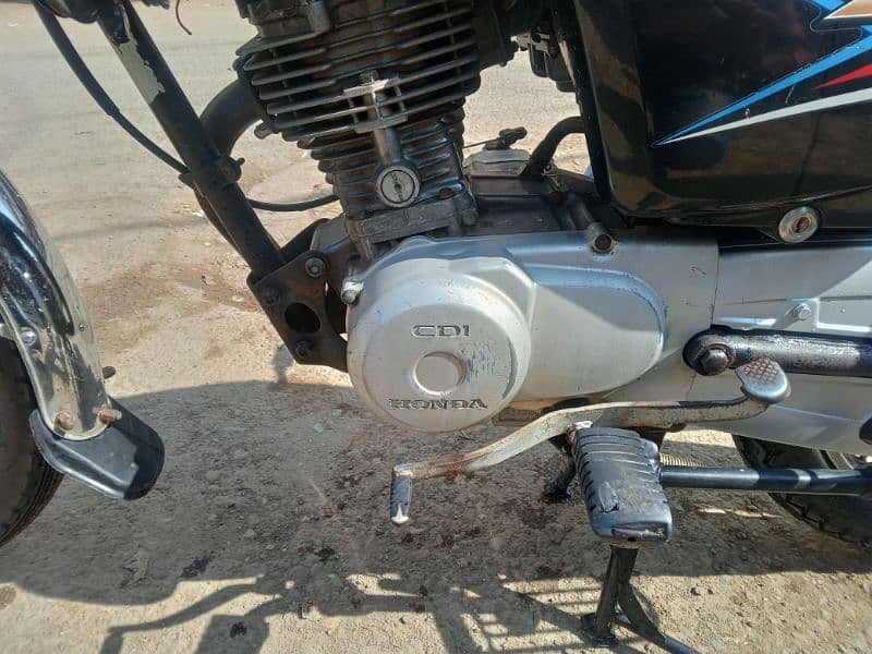 Honda cg 125 Karachi num nut to nut original shiny genuine condition 8