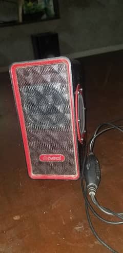 audionic speakers in good location Lakecity raiwind road Lahore