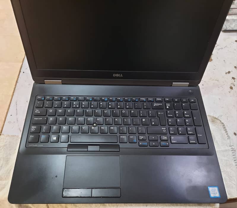 Dell Latitude 5570 Core-i5-6th Gen 8 GB RAM 256 Nvme 3