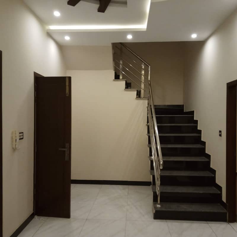 5 mrla House available for rent Citi Husing Gujranwala 13