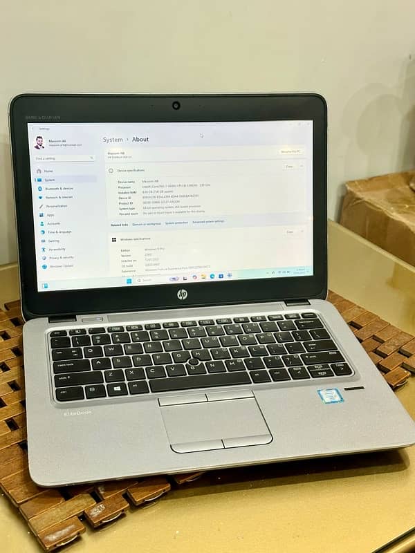 HP Elitebook 820 G3 i7 6th gen 8GB Ram 256GB SSD 9