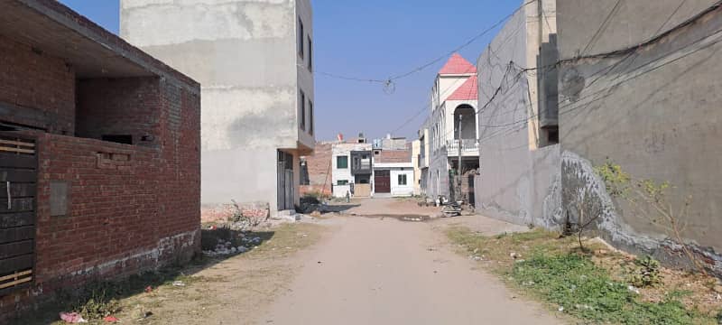 Ideal 3 Marla Plot Near Ferozepur Road in Pak Arab Housing Society 5