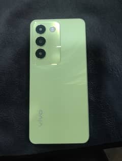 Vivo y100