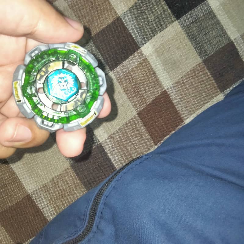 Selling Original Takara Tomy Metal Beyblades in mint condition 15