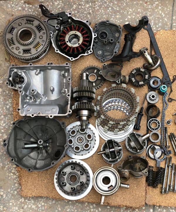 yamaha R6 engine parts 3