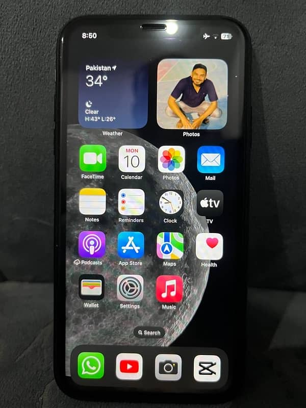 iPhone XR condition 10 x 10 JV non-Pta but good condition 2