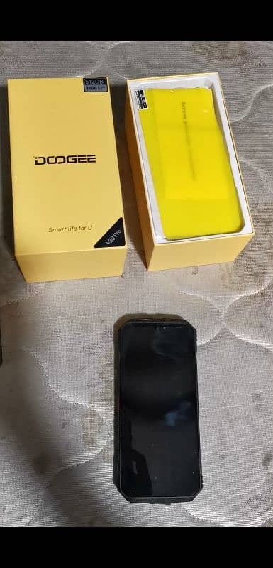 doogee v30 pro brand new conditions. 2