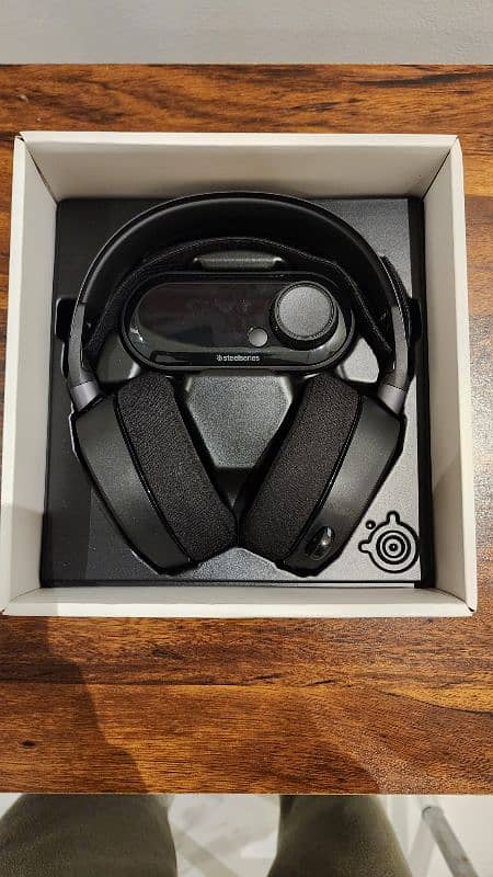 STEELSERIES ARCTIS PRO +GAMEDAC HEADPHONES 4