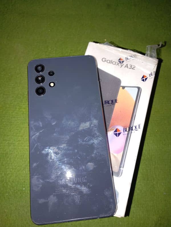 Samsung a32 condition 10 by 9.5 3