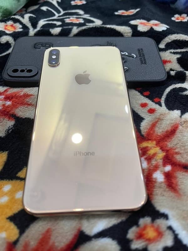 i Phone XS Max official PTA Approved 64GB Phone Num 03064206549 0