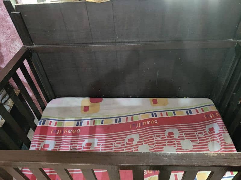 baby cot with matress 1