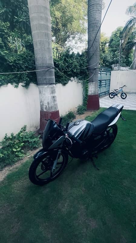 full modified ybr 2016 model with genuine parts 2