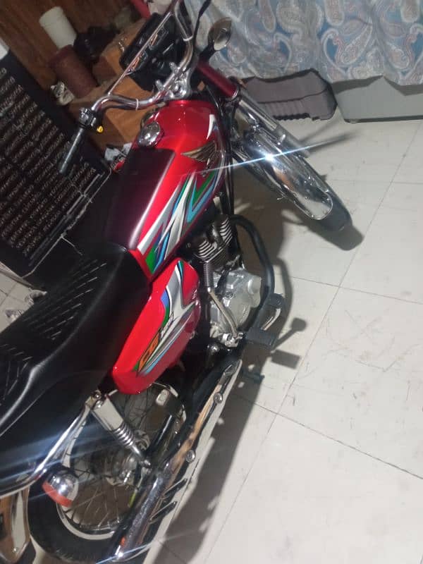 Honda 125 Model 2023 New Condition 6