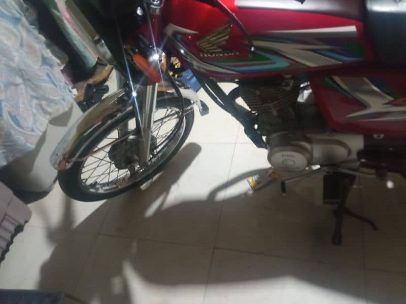 Honda 125 Model 2023 New Condition 9