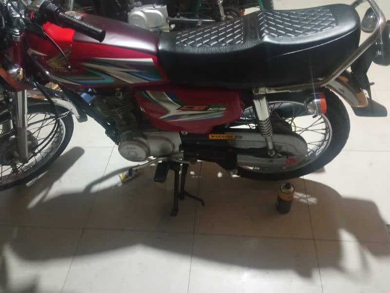 Honda 125 Model 2023 New Condition 10