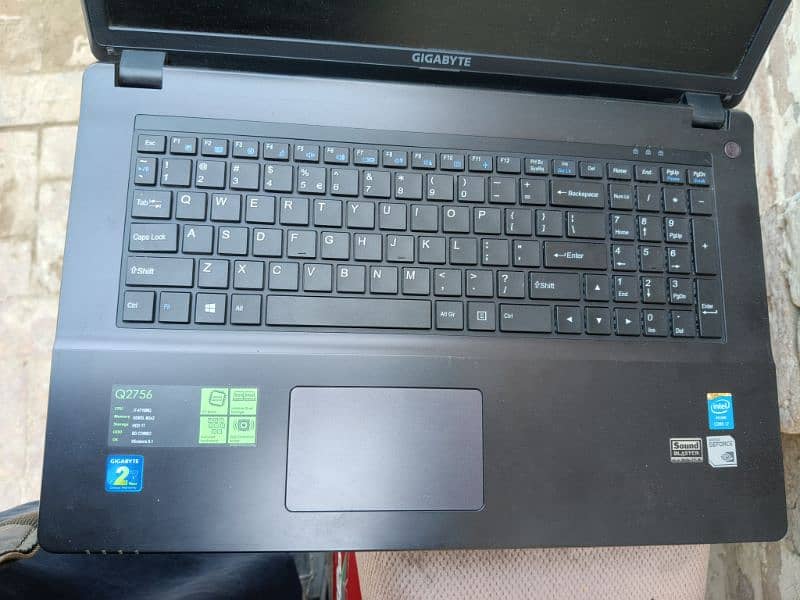 Gigabyte GeForce GTX laptop 4